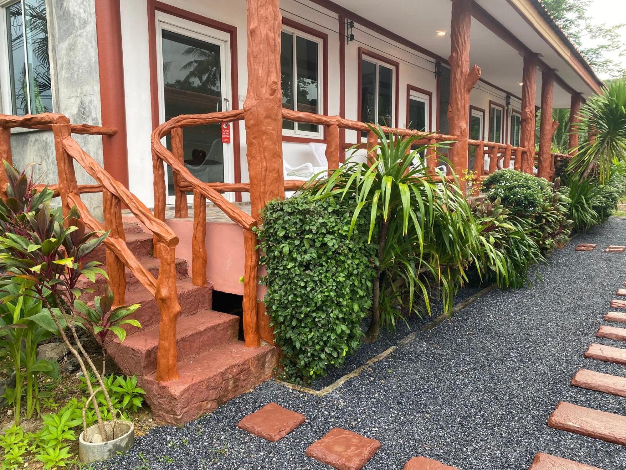 Arya Bungalow Koh Lanta Exterior foto